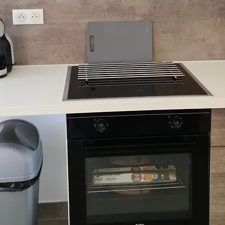 50m2 Avec Terrasse Transat Barbecue Parking 昂蒂布